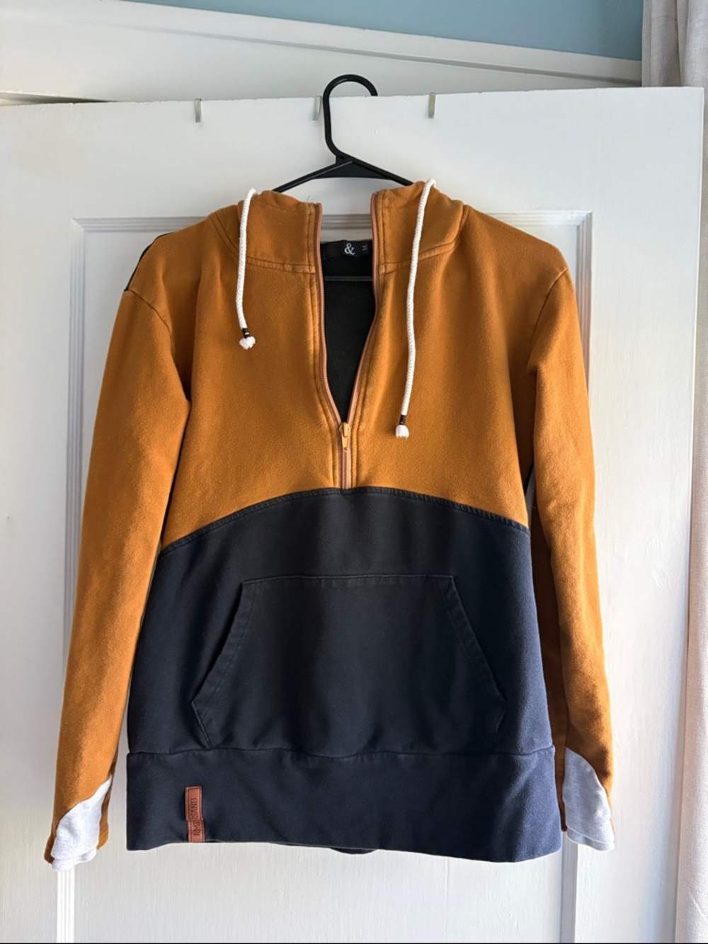 Ampersand hoodie